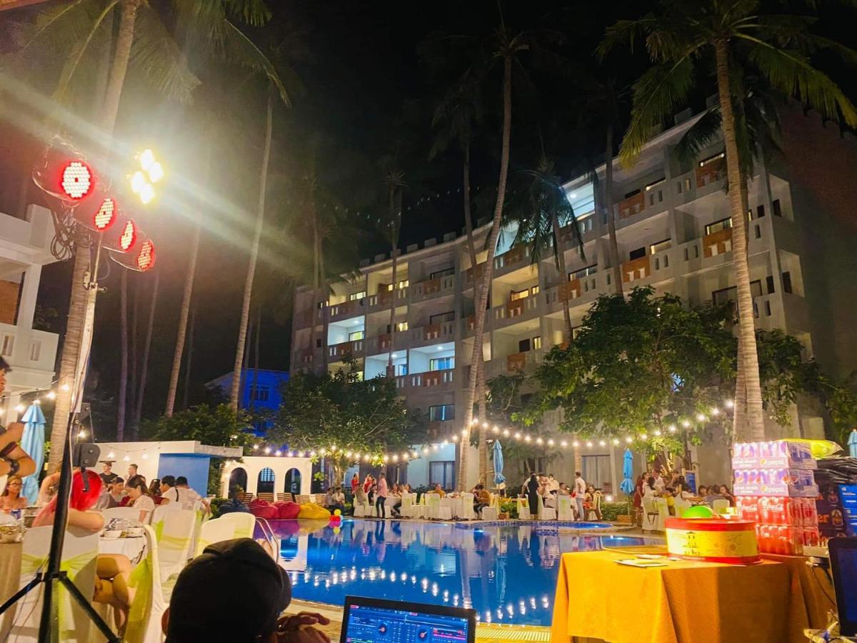 Ocean Place Mui Ne Resort Exterior photo